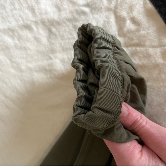 Lululemon Jacket - Picture 4 of 10